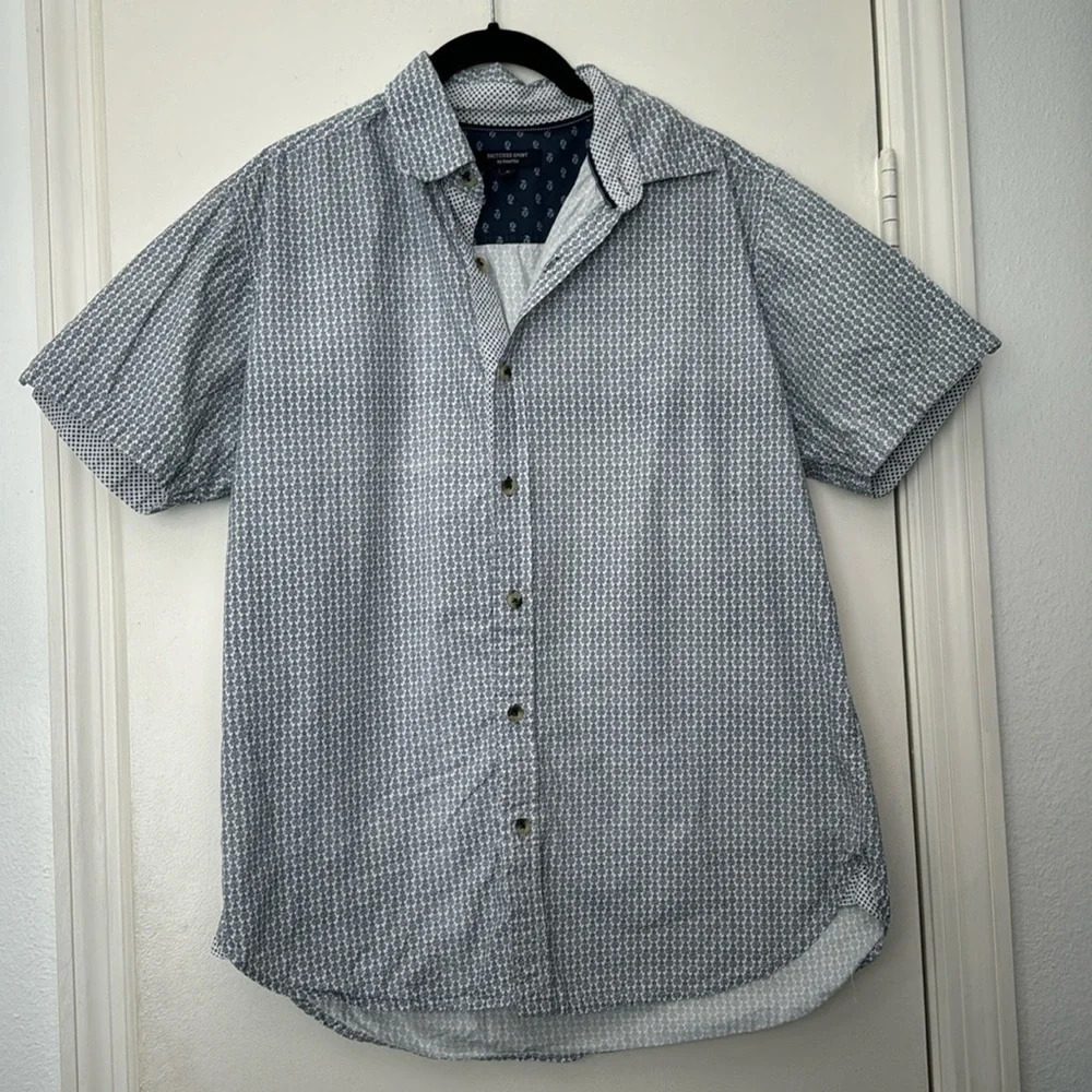 Britches sport by Samtex medium button up short sleeve patterned shirt